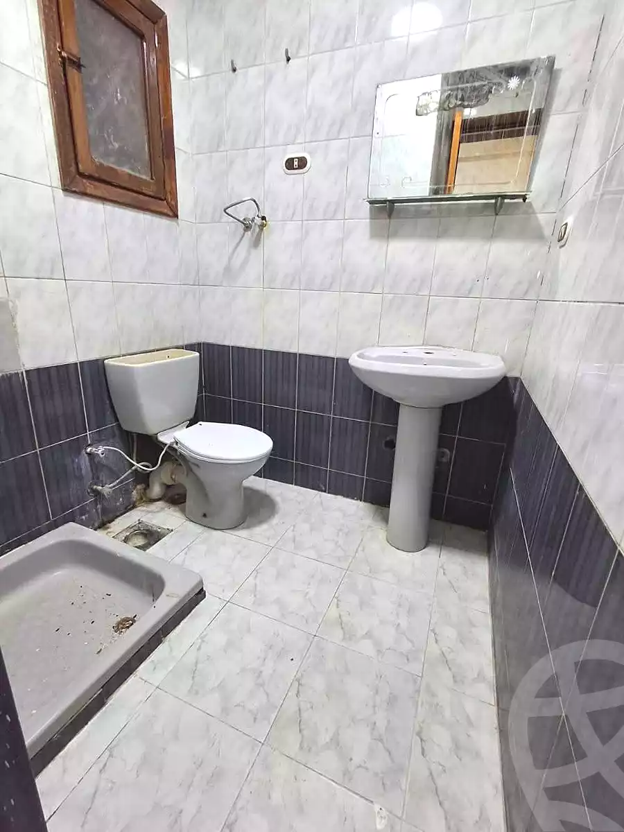 https://aqarmap.com.eg/ar/listing/6953458-for-sale-alexandria-al-agamy-shataa-el-nakheel