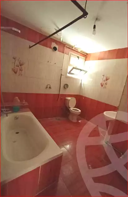 https://aqarmap.com.eg/ar/listing/6953503-for-rent-cairo-helwan-sherif-st