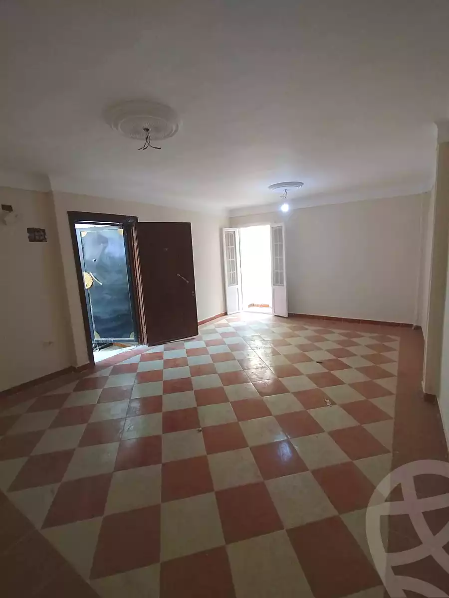 https://aqarmap.com.eg/ar/listing/6953670-for-sale-alexandria-lsywf-el-falki