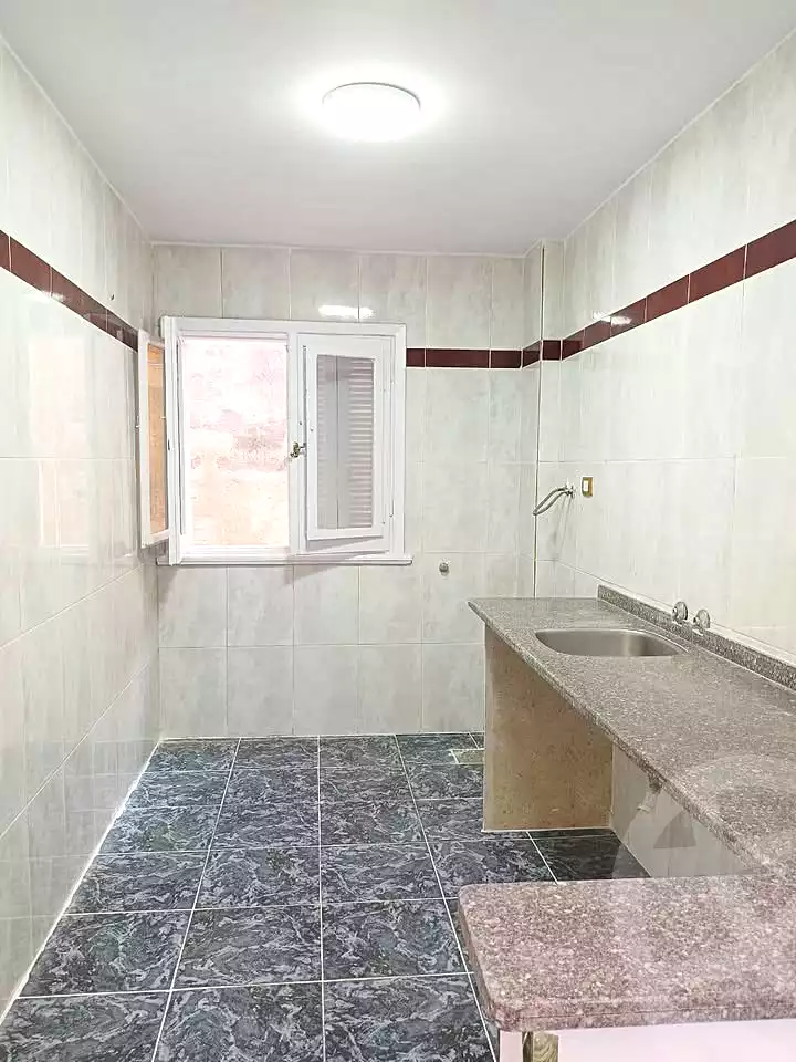 https://aqarmap.com.eg/ar/listing/6953749-for-sale-alexandria-al-agamy-shataa-el-nakheel
