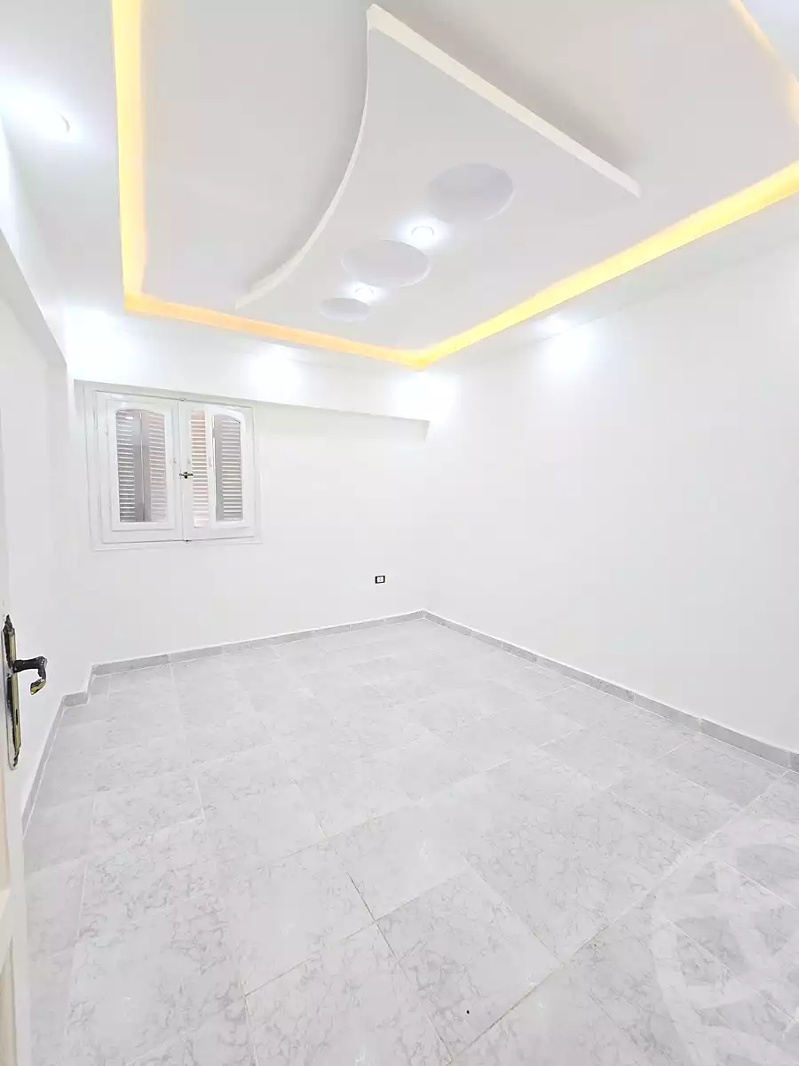 https://aqarmap.com.eg/ar/listing/6953881-for-sale-alexandria-al-agamy-shataa-el-nakheel