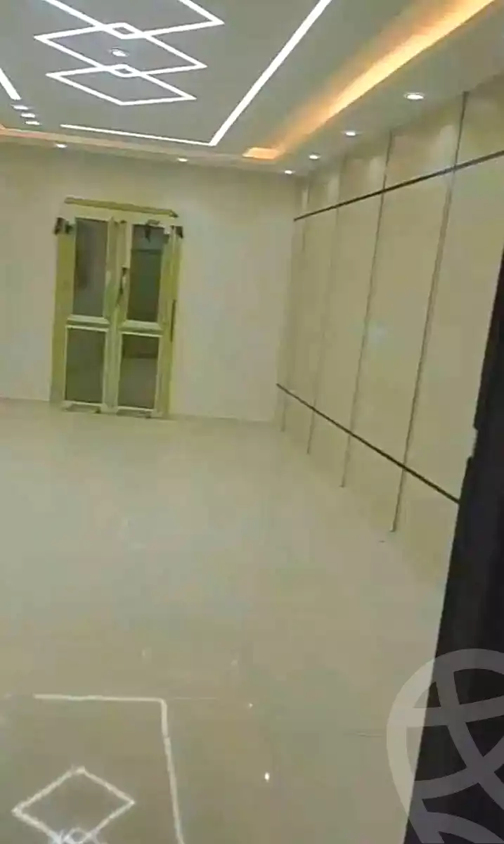 https://aqarmap.com.eg/ar/listing/6953906-for-sale-cairo-el-haram-el-maryotya-nazlet-el-seesy-st
