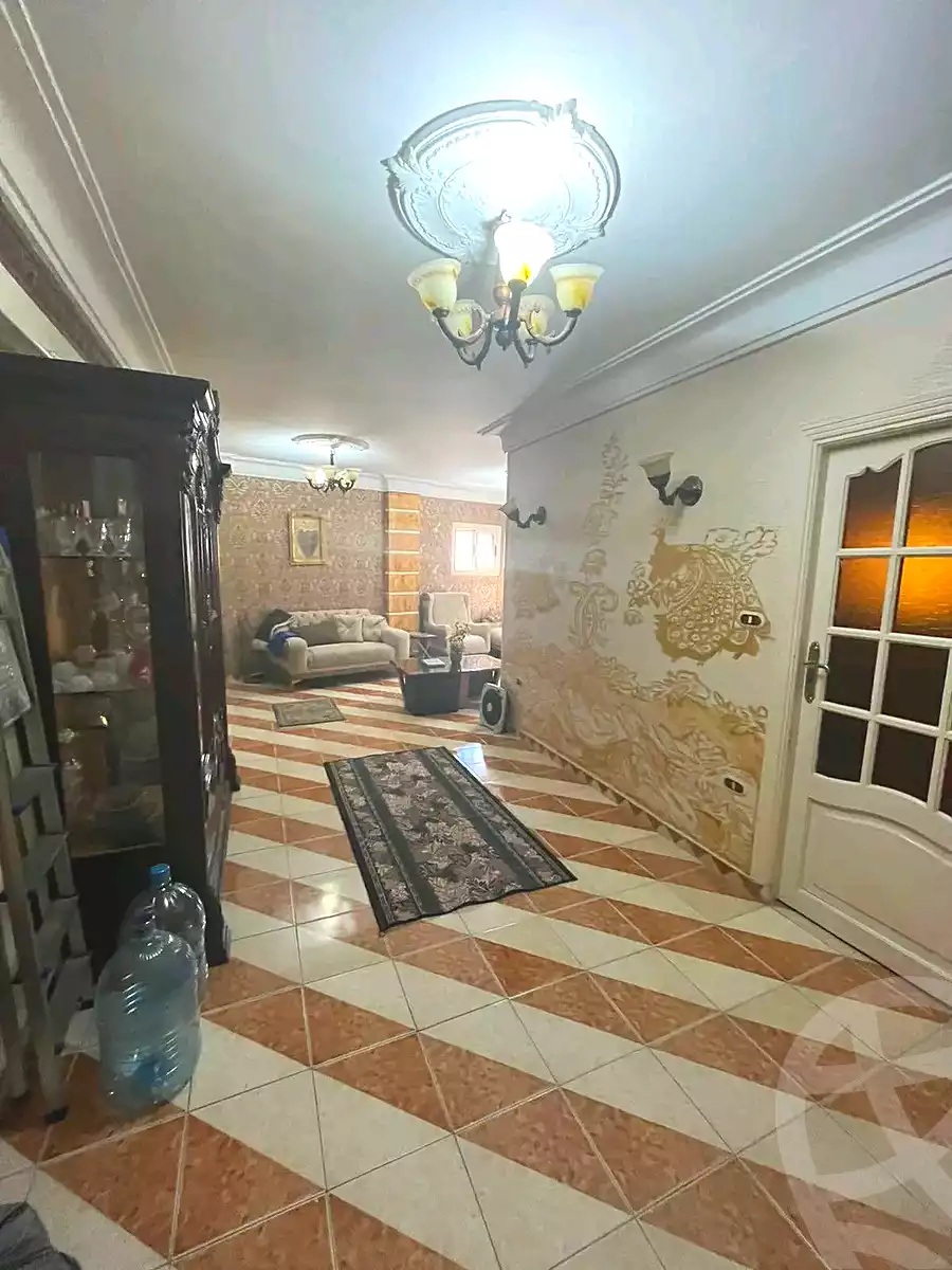 https://aqarmap.com.eg/ar/listing/6954044-for-sale-alexandria-alhadara-new-el-hadra