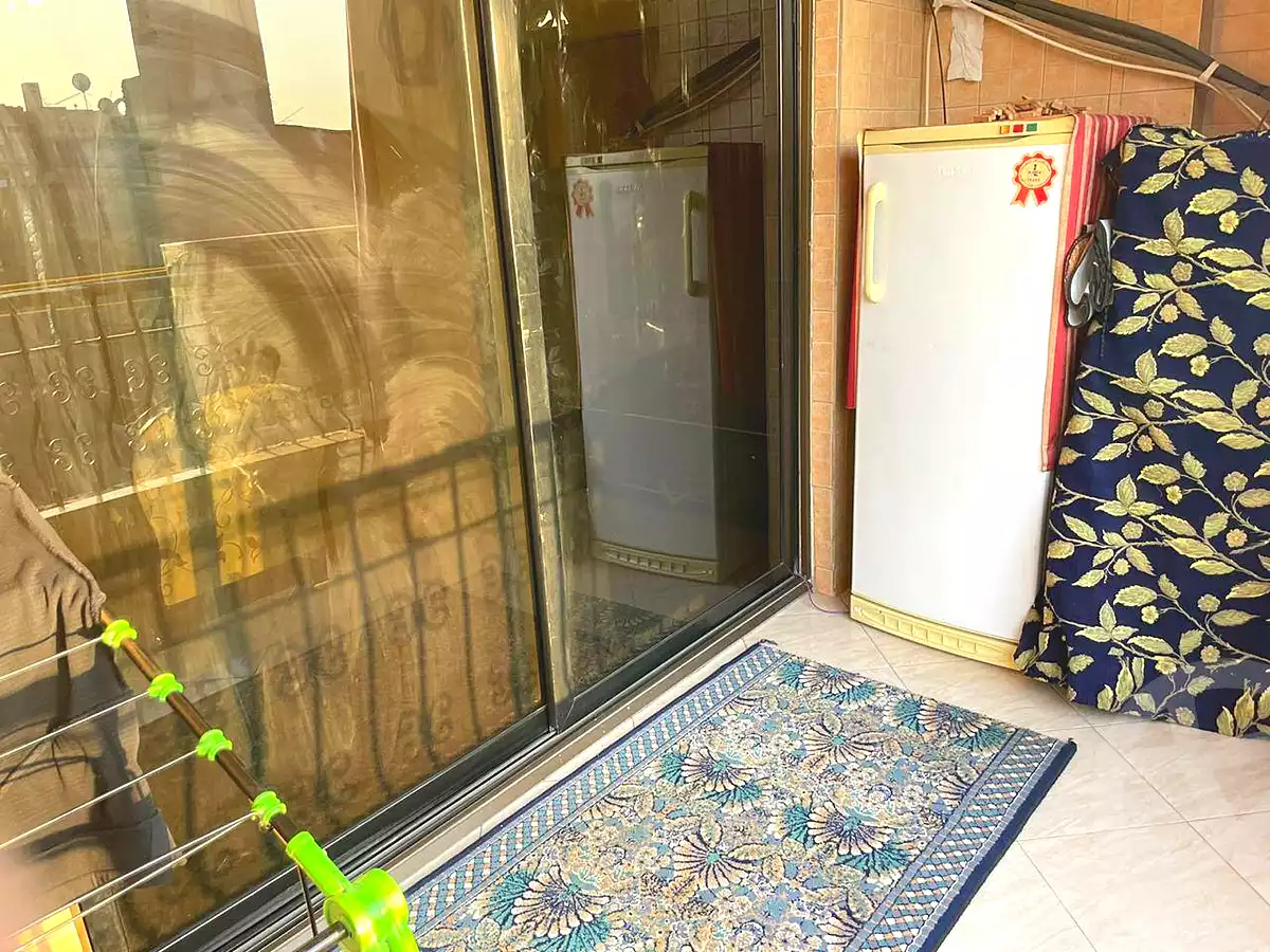 https://aqarmap.com.eg/en/listing/6954115-for-sale-cairo-helwan-helwan-el-sharkeya-heidar-st