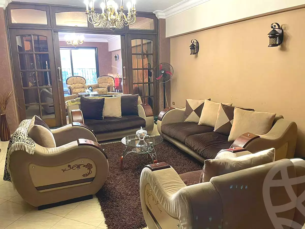 https://aqarmap.com.eg/en/listing/6954115-for-sale-cairo-helwan-helwan-el-sharkeya-heidar-st