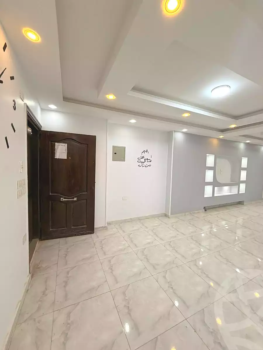 https://aqarmap.com.eg/ar/listing/6954210-for-rent-cairo-elnozha-Streettt-27