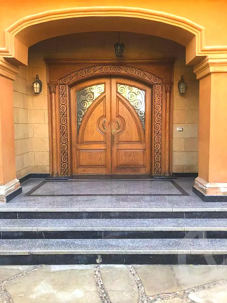 https://aqarmap.com.eg/en/listing/6954458-for-sale-cairo-new-cairo-compounds-byljyw