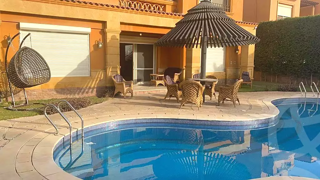 https://aqarmap.com.eg/en/listing/6954458-for-sale-cairo-new-cairo-compounds-byljyw