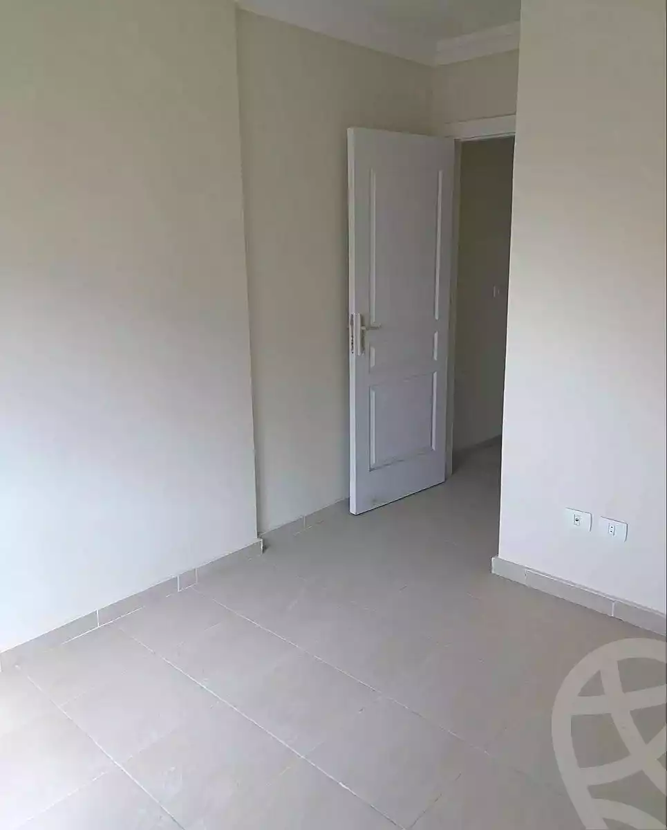https://aqarmap.com.eg/ar/listing/6954886-for-rent-alexandria-lsywf-shamaa