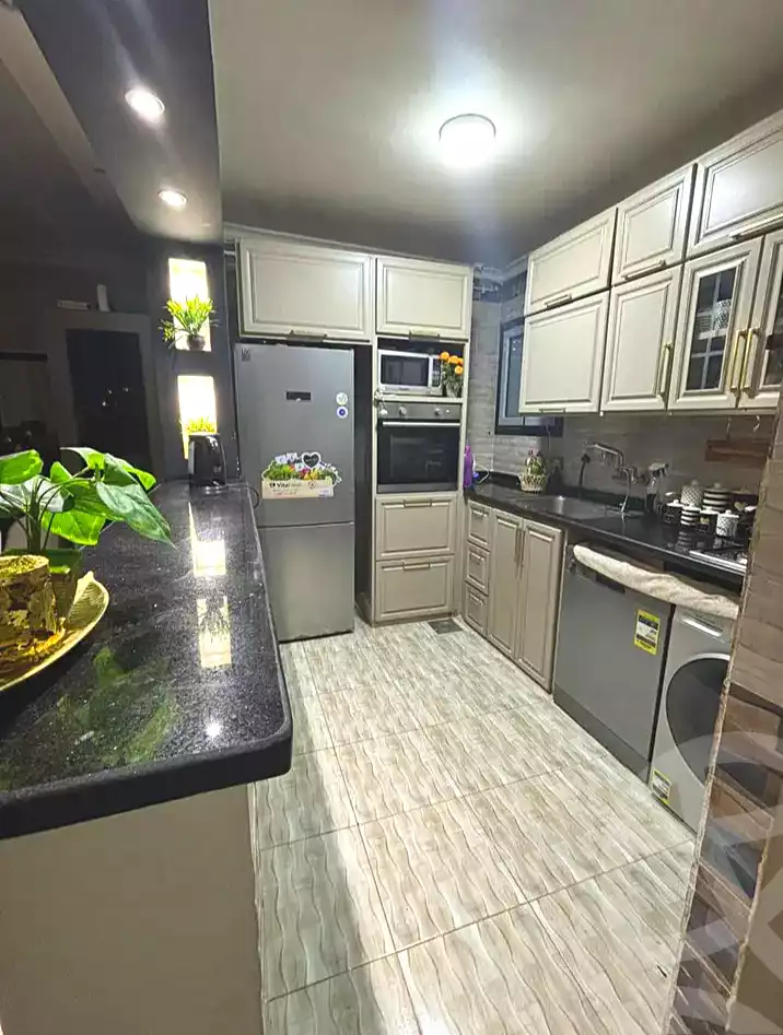 https://aqarmap.com.eg/ar/listing/6955107-for-sale-alexandria-al-agamy-lbytsh-bianchiii-el-arbaeen-st
