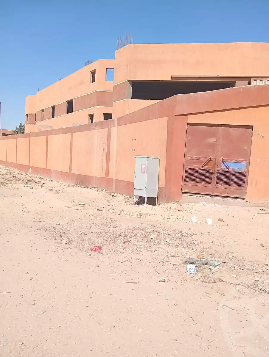 https://aqarmap.com.eg/ar/listing/6955182-for-sale-cairo-6th-of-october-el-mantqa-el-snaaaya-industrial-zone-3