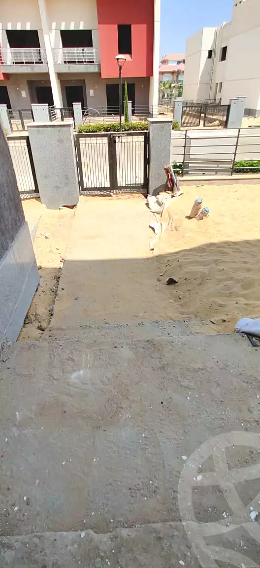 https://aqarmap.com.eg/ar/listing/6955502-for-sale-cairo-new-cairo-madinaty-lmntq-lthlthh-fylt-group-25