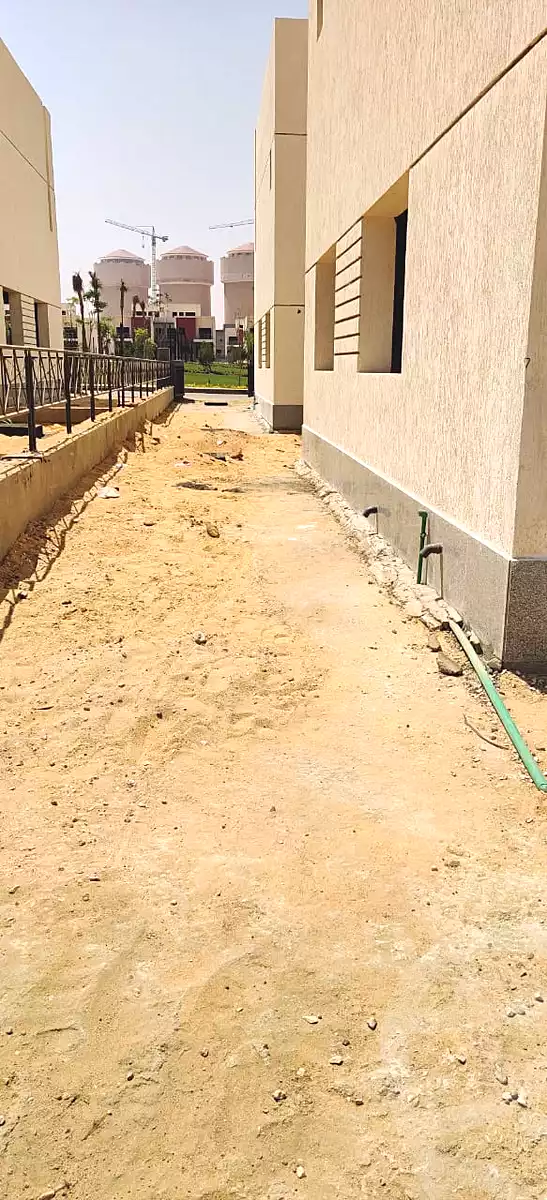 https://aqarmap.com.eg/ar/listing/6955502-for-sale-cairo-new-cairo-madinaty-lmntq-lthlthh-fylt-group-25