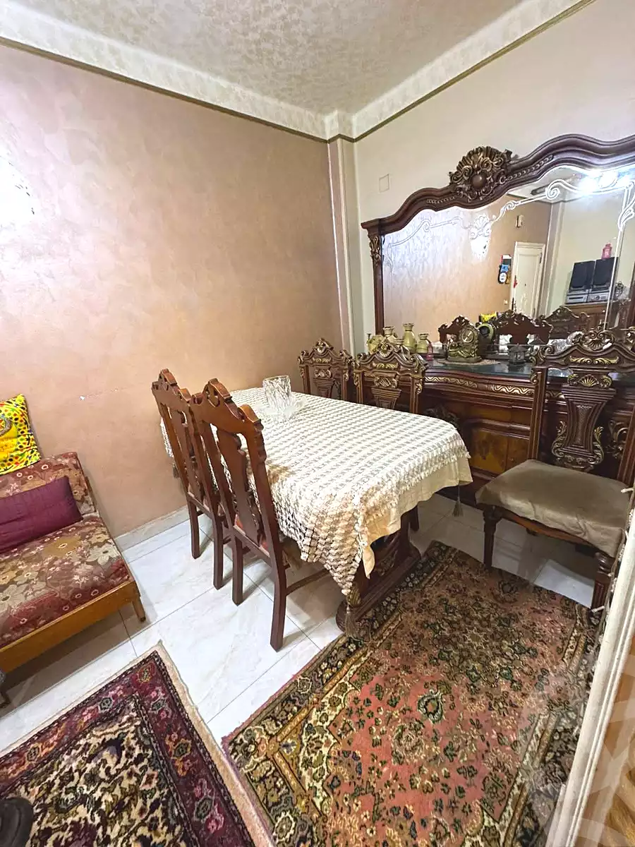 https://aqarmap.com.eg/ar/listing/6955532-for-sale-cairo-ain-shams-ahmed-esmat-st