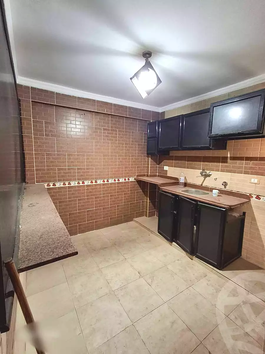https://aqarmap.com.eg/en/listing/6955900-for-sale-alexandria-lsywf-shamaa