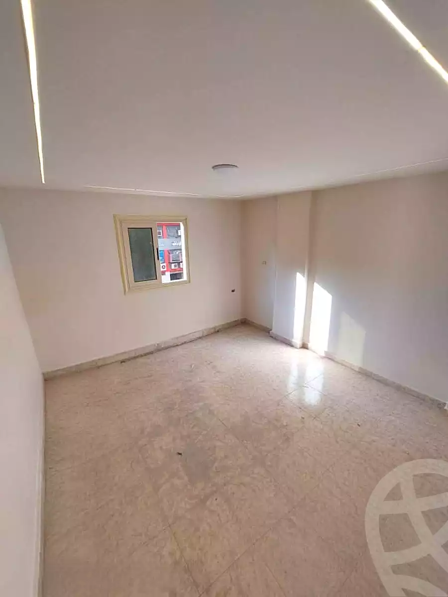 https://aqarmap.com.eg/en/listing/6956350-for-sale-alexandria-sydy-bshr-sydy-bshr-bhry-shr-mhmwd-l-yswy