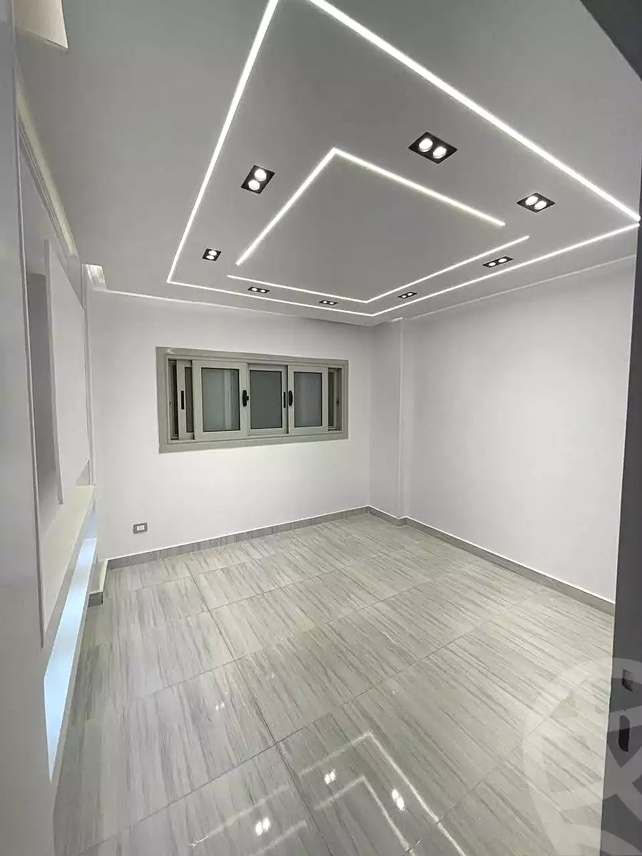 https://aqarmap.com.eg/ar/listing/6956429-for-sale-alexandria-al-agamy-lbytsh-abou-dib-st