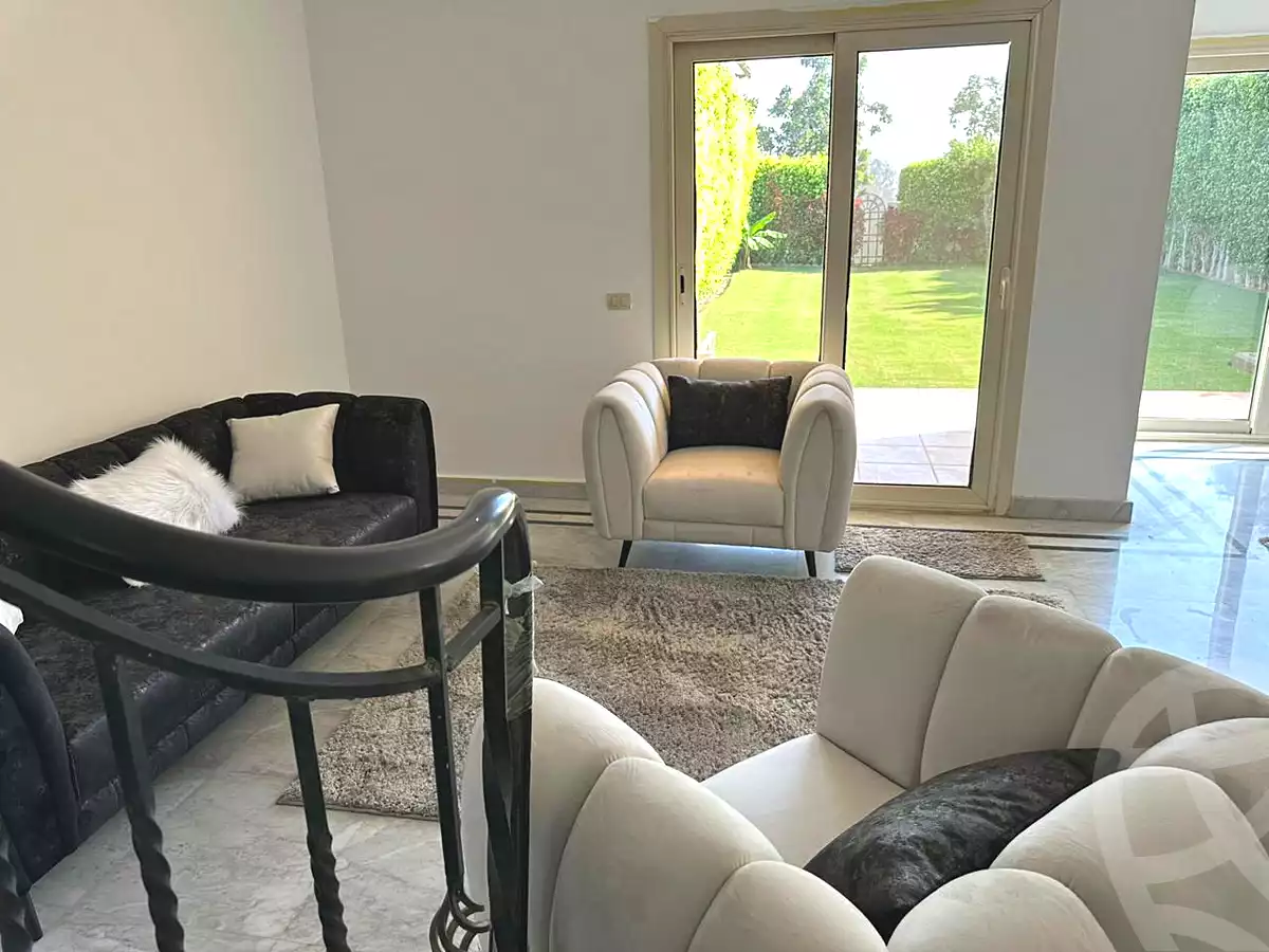 https://aqarmap.com.eg/en/listing/6956697-for-sale-cairo-el-sheikh-zayed-city-compounds-el-rabwa