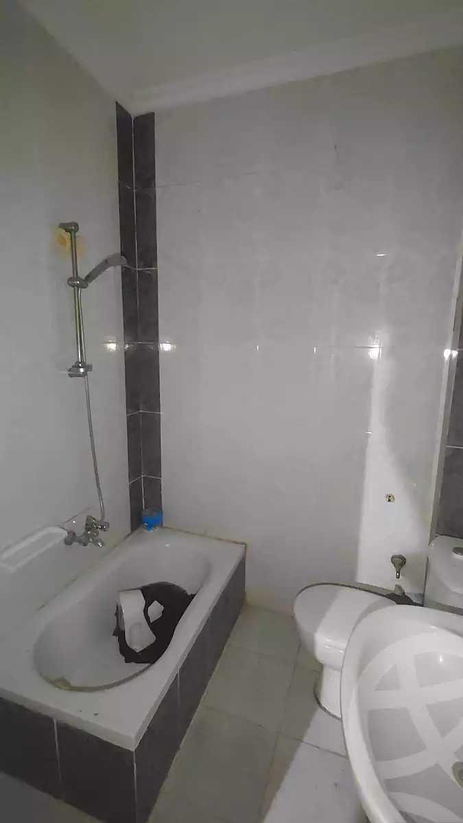 https://aqarmap.com.eg/ar/listing/6957192-for-sale-alexandria-sydy-bshr-sydy-bshr-bhry-shr-mhmd-njyb