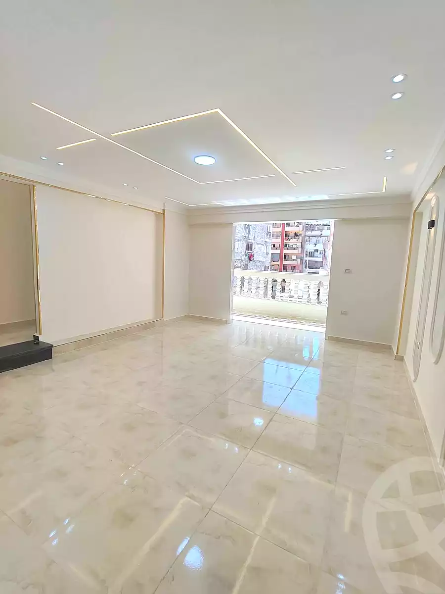 https://aqarmap.com.eg/ar/listing/6957255-for-sale-alexandria-sydy-bshr-sydy-bshr-bhry-shr-mhmwd-l-yswy
