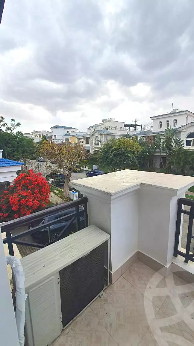 https://aqarmap.com.eg/ar/listing/6957472-for-sale-cairo-new-cairo-compounds-mountain-view-1