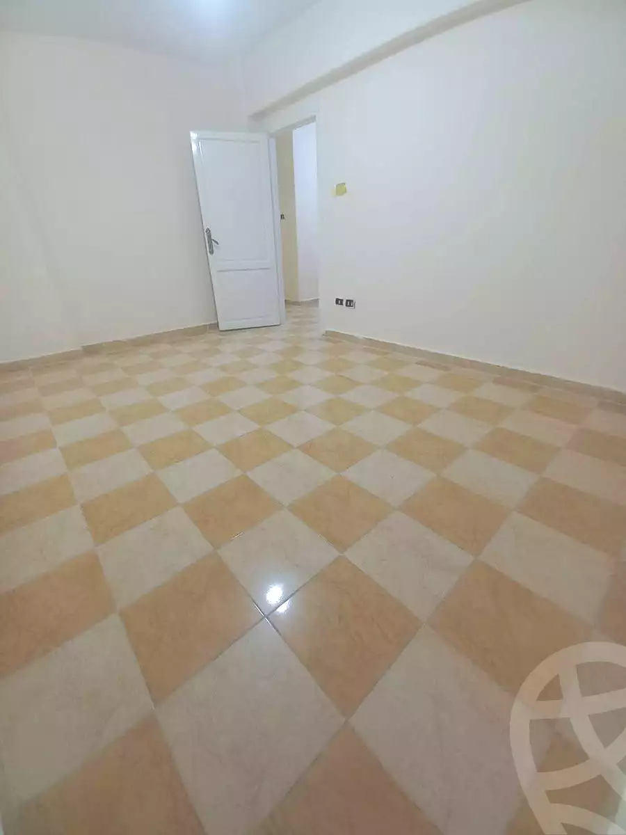 https://aqarmap.com.eg/en/listing/6957650-for-sale-alexandria-sydy-bshr-sydy-bshr-bhry-ali-hipa-st
