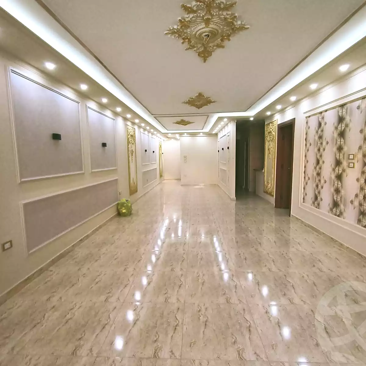 https://aqarmap.com.eg/ar/listing/6957691-for-sale-alexandria-al-agamy-lbytsh-bianchiii