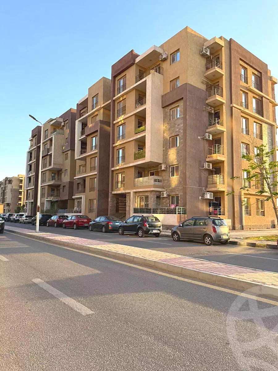 https://aqarmap.com.eg/en/listing/6957832-for-sale-cairo-15th-of-may-dar-misr