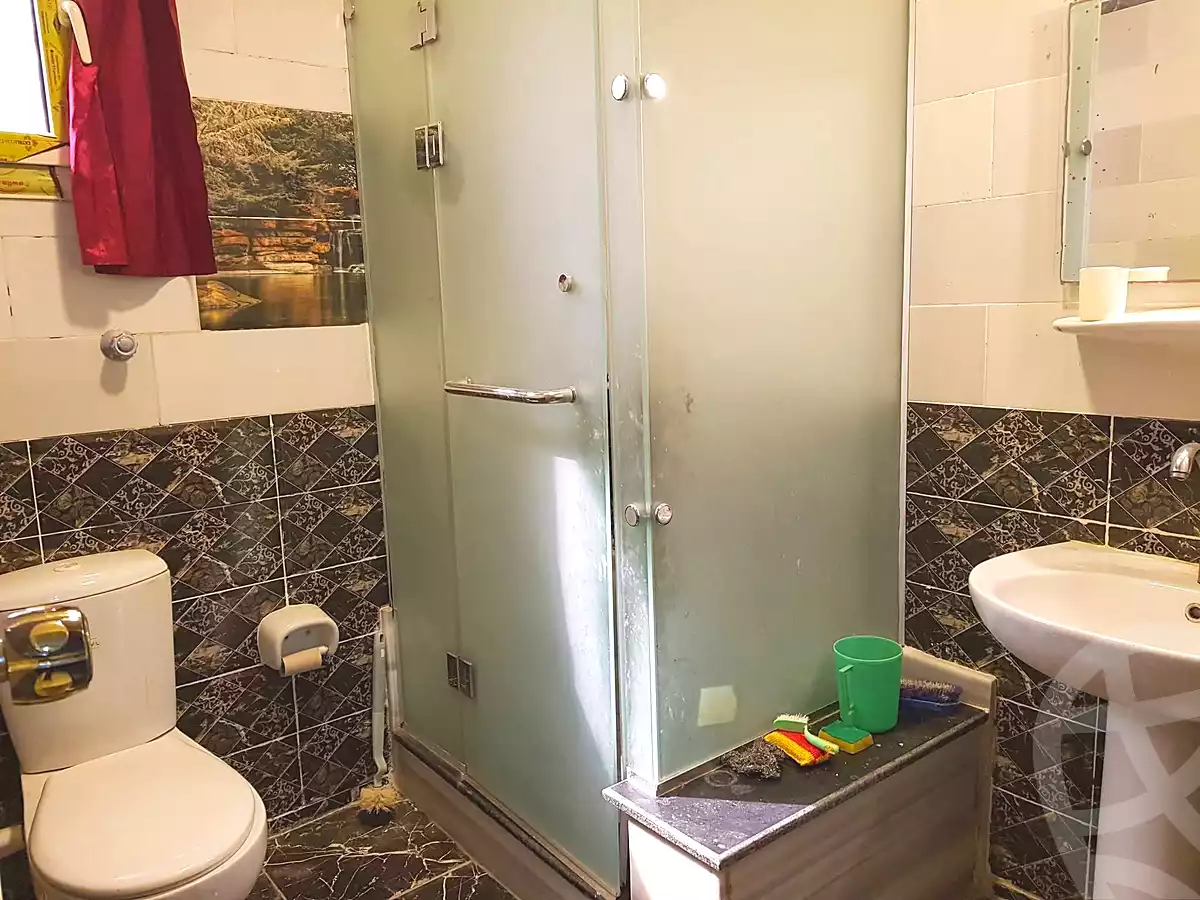https://aqarmap.com.eg/en/listing/6957959-for-rent-alexandria-moharram-bey-el-rasafa-st