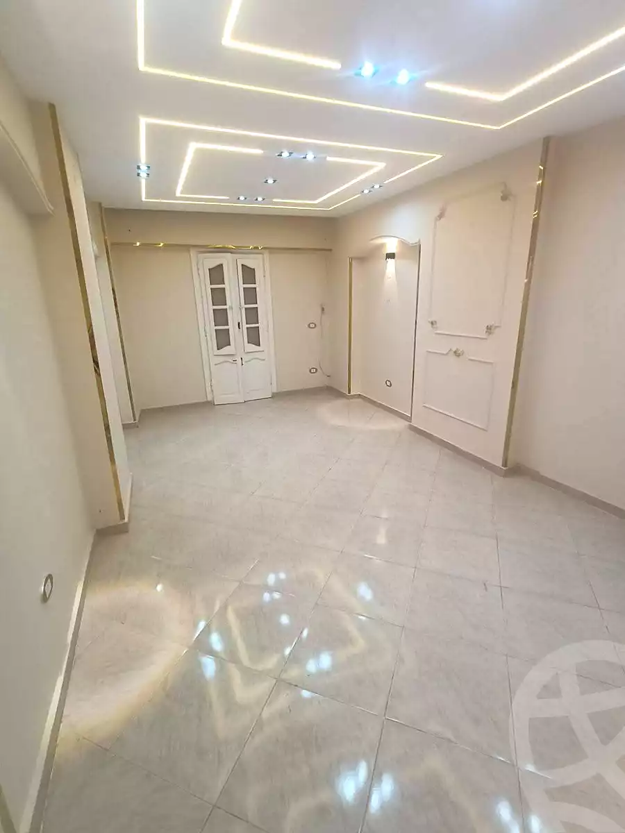 https://aqarmap.com.eg/ar/listing/6958063-for-sale-alexandria-lsywf-el-falki