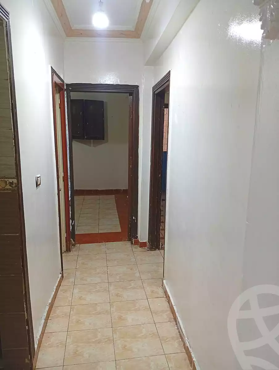 https://aqarmap.com.eg/ar/listing/6958210-for-sale-alexandria-el-asafra-shr-45