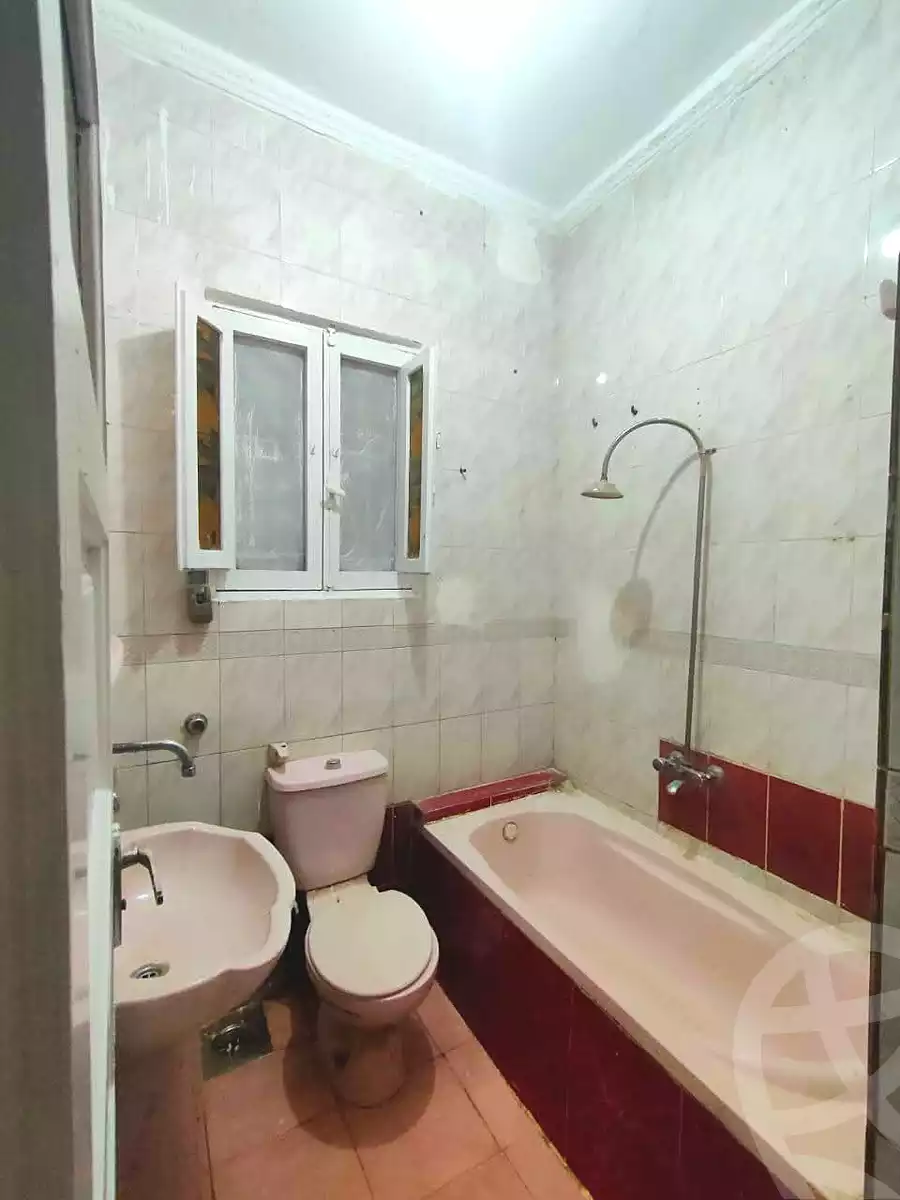 https://aqarmap.com.eg/ar/listing/6958231-for-sale-alexandria-al-agamy-el-hanouvel-abo-bakr-el-sedeek-st