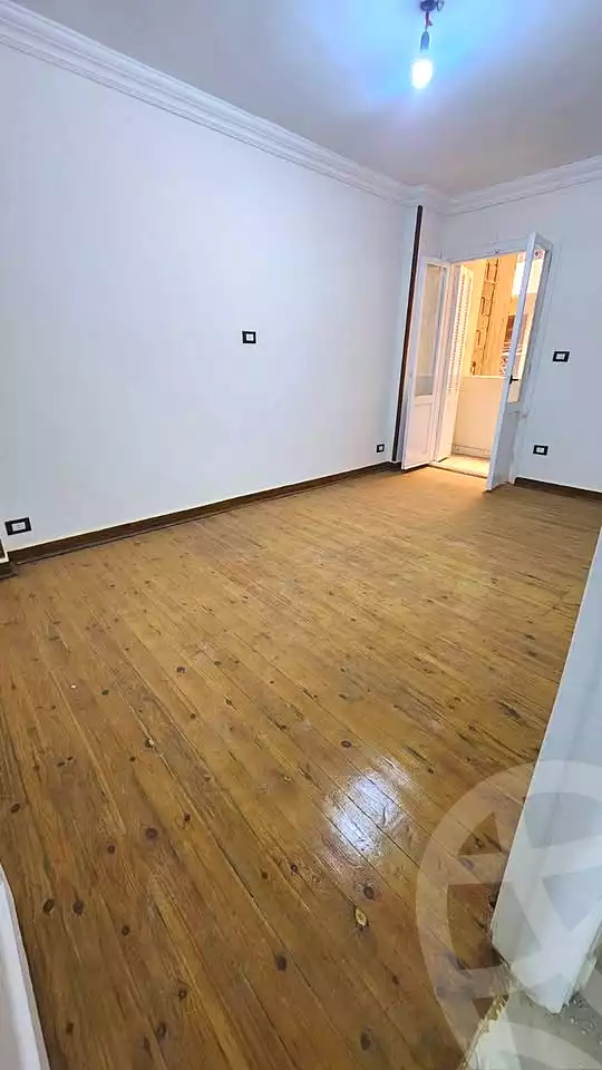 https://aqarmap.com.eg/ar/listing/6958237-for-sale-alexandria-el-mandara-shr-jml-bd-lnsr