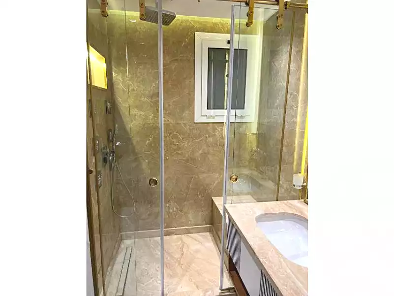https://aqarmap.com.eg/en/listing/6958371-for-rent-cairo-new-cairo-compounds-hyde-park-business-district