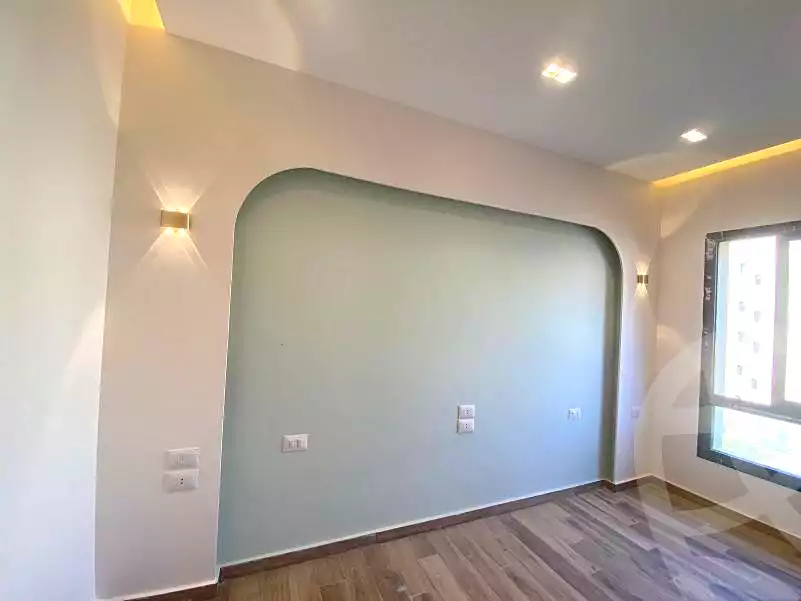 https://aqarmap.com.eg/ar/listing/6958388-for-sale-cairo-new-cairo-compounds-eastown-eastown-parks