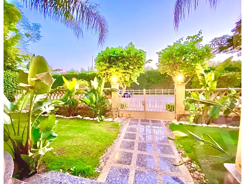 https://aqarmap.com.eg/en/listing/6958447-for-sale-cairo-new-cairo-compounds-hayati-residence