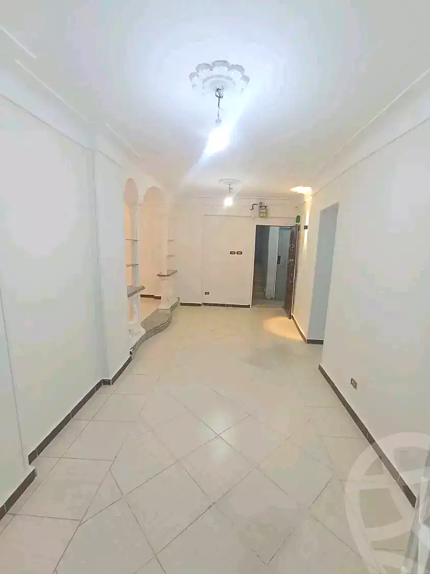 https://aqarmap.com.eg/ar/listing/6958669-for-sale-alexandria-lsywf-el-falki
