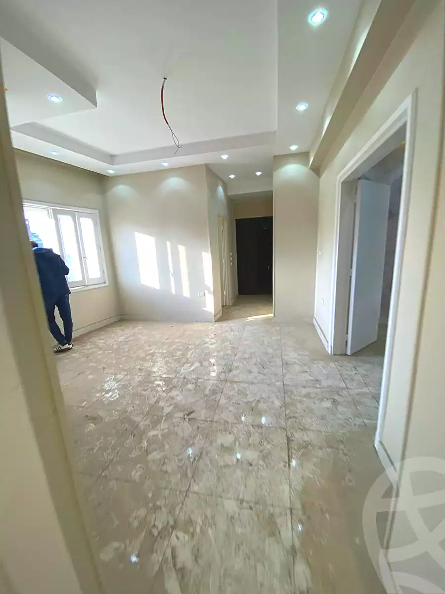 https://aqarmap.com.eg/ar/listing/6958668-for-rent-cairo-downtown-tl-t-hrb