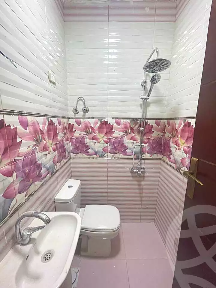 https://aqarmap.com.eg/en/listing/6958743-for-sale-alexandria-al-agamy-lbytsh