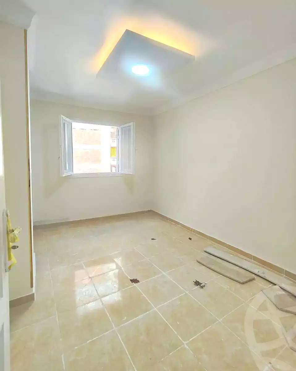https://aqarmap.com.eg/ar/listing/6958910-for-sale-alexandria-sydy-bshr-sydy-bshr-bhry-khalil-hamada-st