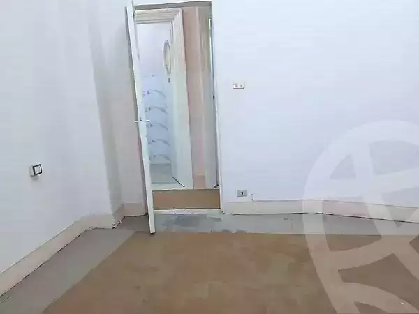 https://aqarmap.com.eg/ar/listing/6959052-for-rent-cairo-downtown-tl-t-hrb