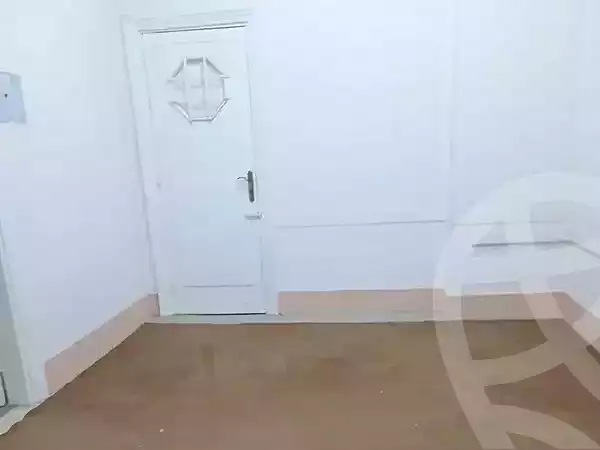 https://aqarmap.com.eg/ar/listing/6959052-for-rent-cairo-downtown-tl-t-hrb