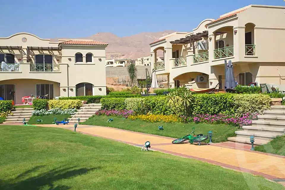 https://aqarmap.com.eg/en/listing/6959386-for-sale-ain-elsokhna-resorts-la-vista-7