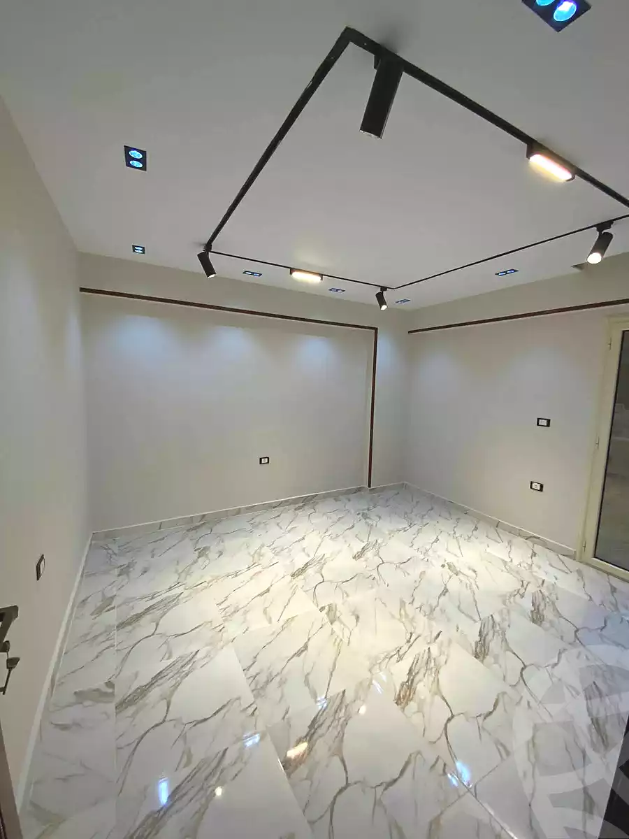 https://aqarmap.com.eg/ar/listing/6960070-for-sale-alexandria-al-agamy-lbytsh-shahr-al-assal-st