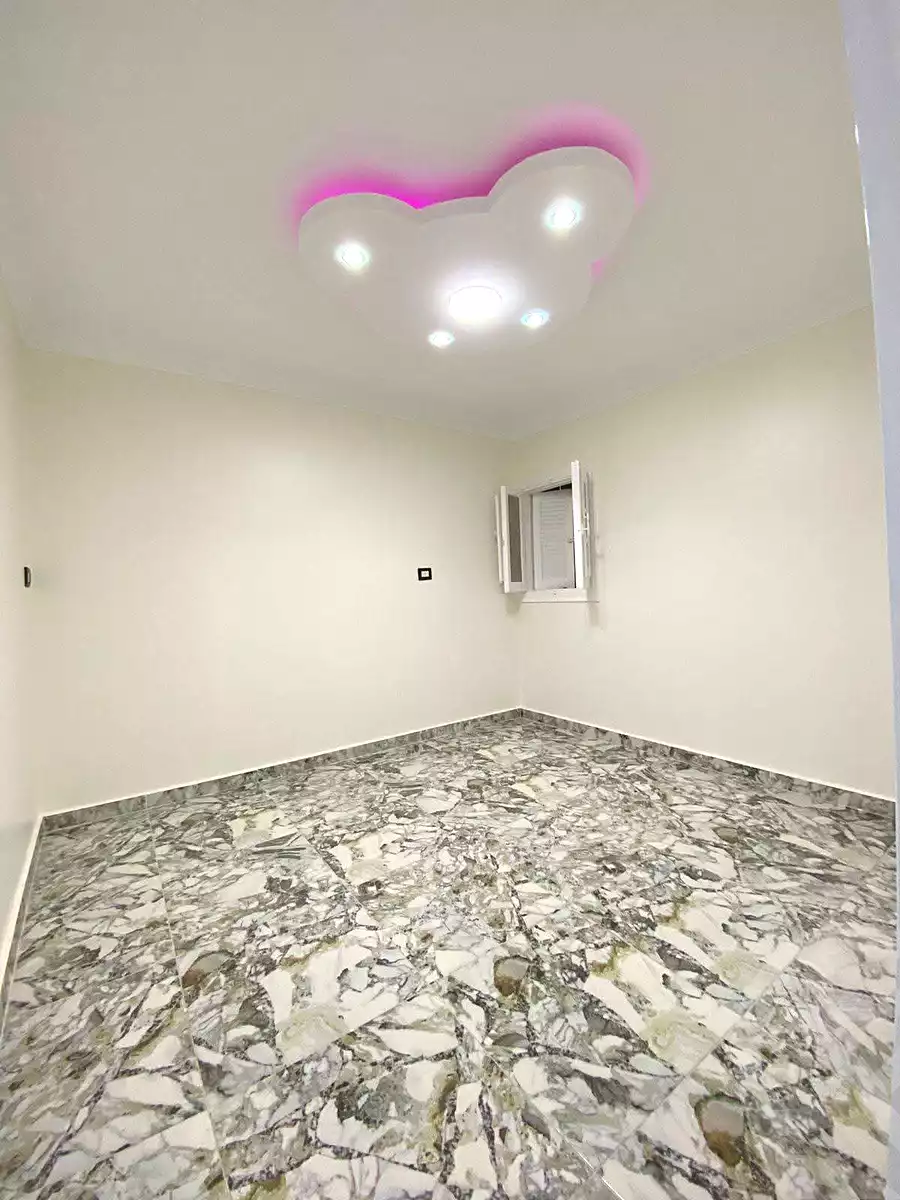 https://aqarmap.com.eg/ar/listing/6960452-for-sale-alexandria-al-agamy-lbytsh-al-kaada-st