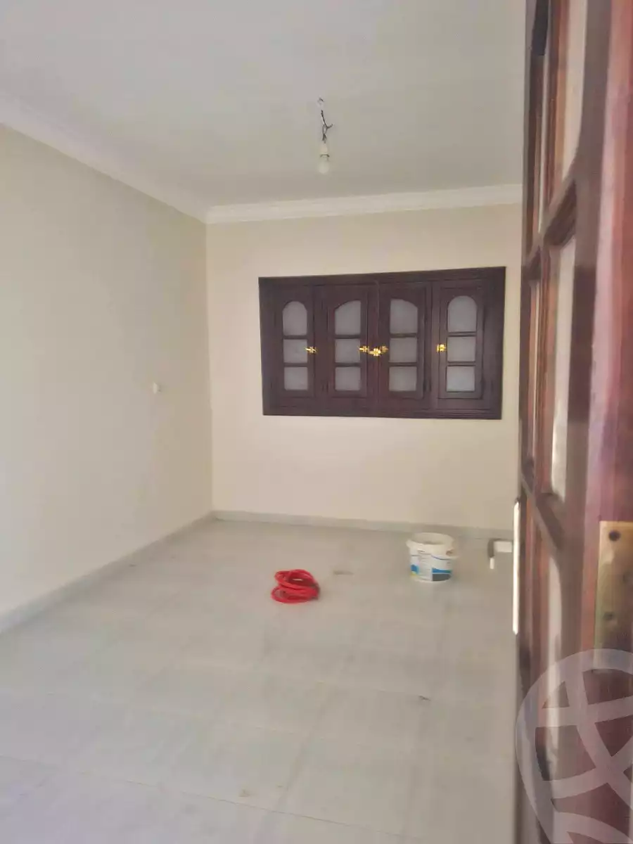 https://aqarmap.com.eg/ar/listing/6960640-for-sale-cairo-helwan-helwan-el-sharkeya-thabit-basha-st