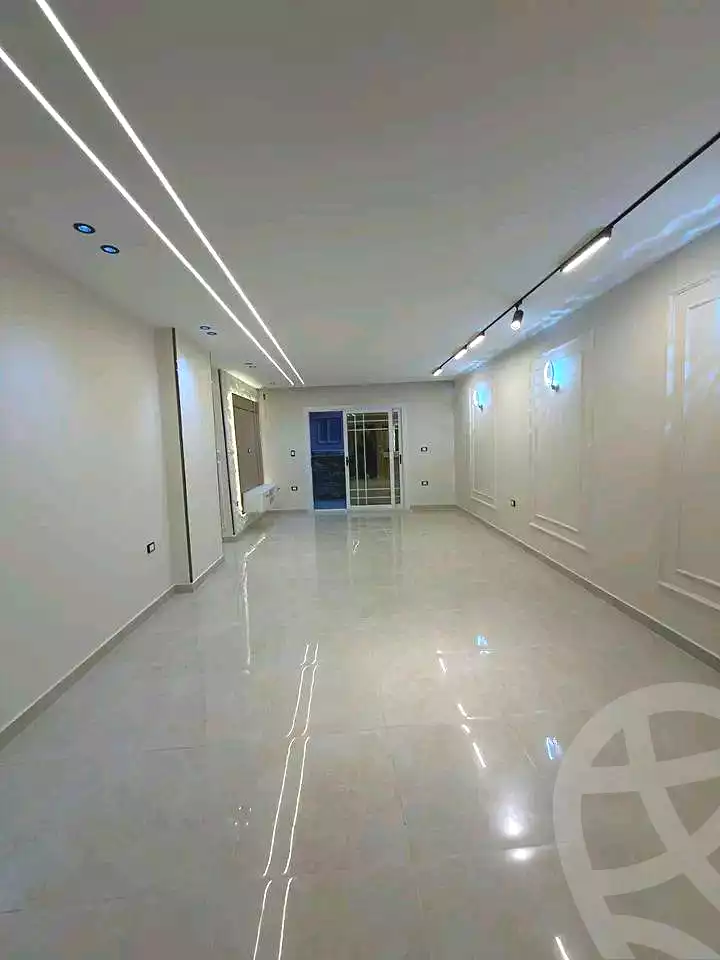 https://aqarmap.com.eg/ar/listing/6960722-for-sale-alexandria-al-agamy-lbytsh-el-reyad-st