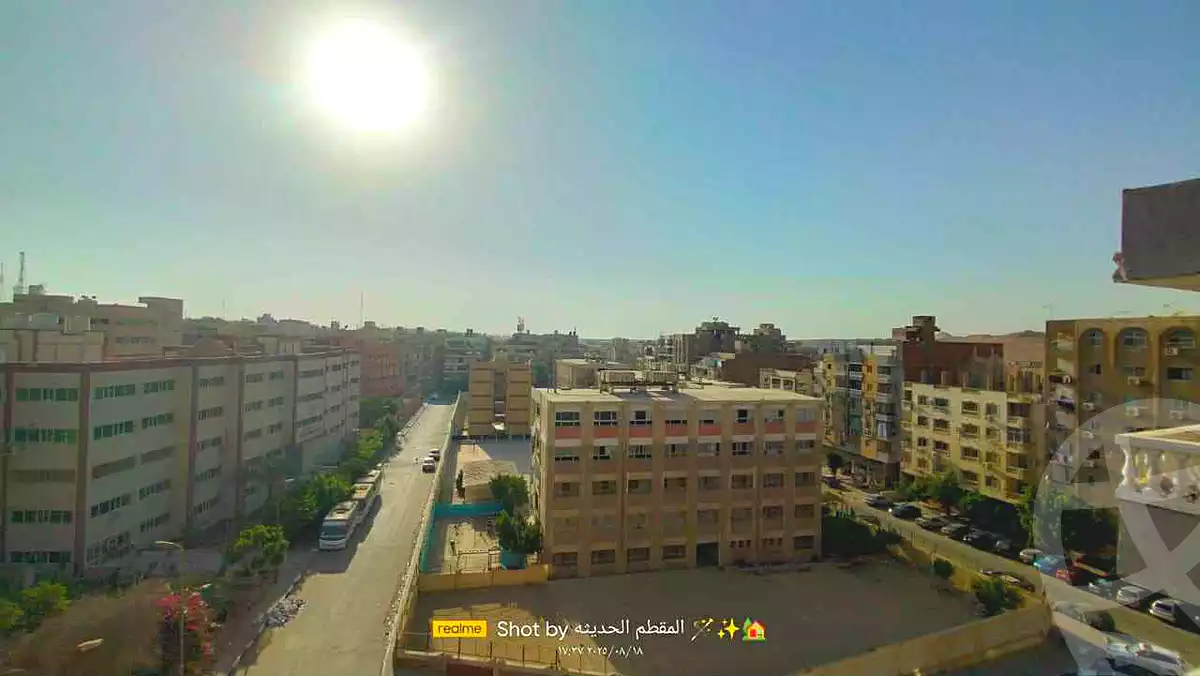 https://aqarmap.com.eg/ar/listing/6960955-for-rent-cairo-mokattam-lhdb-l-ly-shareaa-9