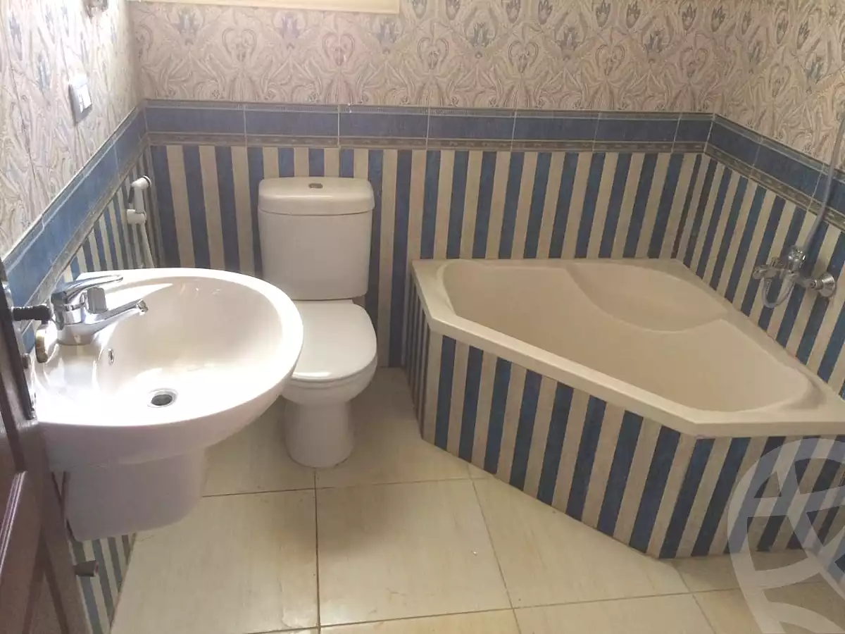 https://aqarmap.com.eg/ar/listing/6961138-for-rent-cairo-new-cairo-el-banafsg-el-banafsag-5-zakaria-ahmed-st