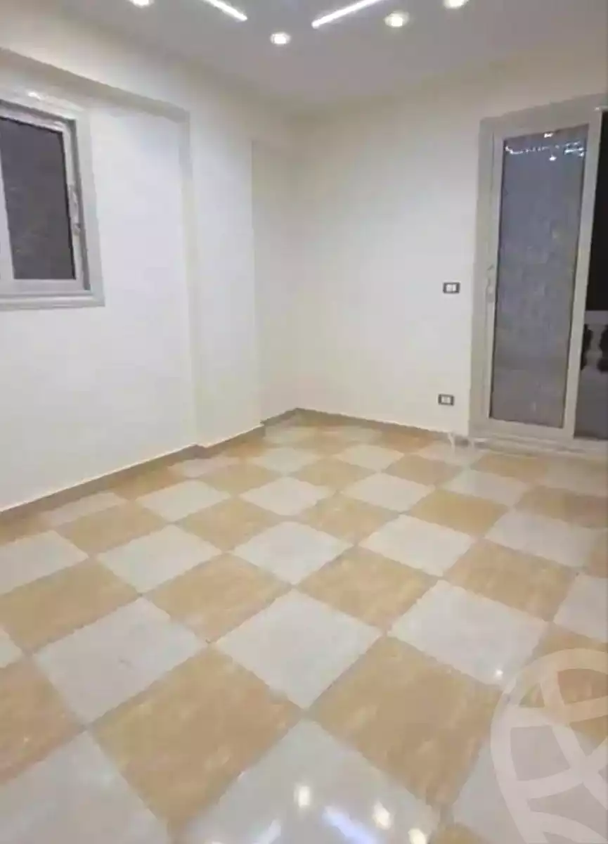 https://aqarmap.com.eg/ar/listing/6961264-for-sale-alexandria-el-asafra-shr-45